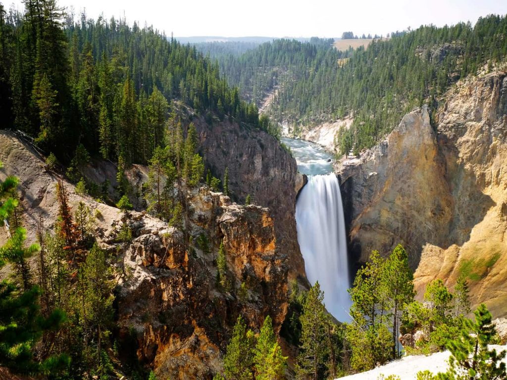 Amazing High Quality 24/7 Yellowstone National Park cams from USA.